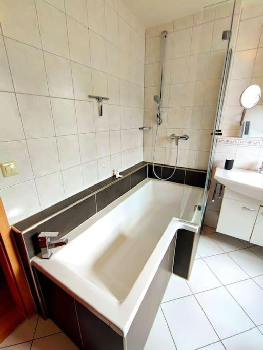 ריינפלדן Casa Bobo Im Herzen Rheinfeldens מראה חיצוני תמונה